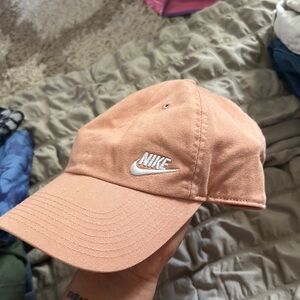Nike Peach Cap